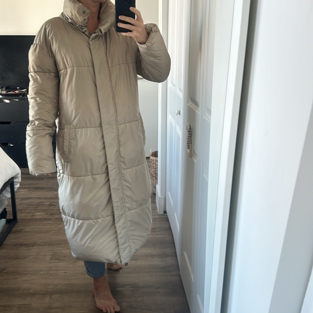 Busayo Collective Long Ombre Puffer Coat size S - Picture 7 of 14